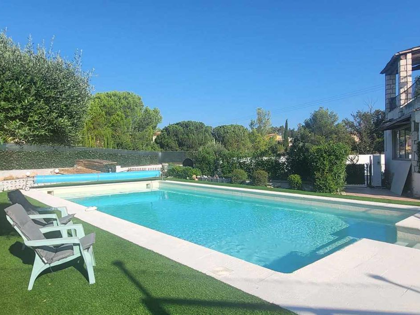 Maison à vendre - 10 pièces - 278m2 - Vidauban (83550)