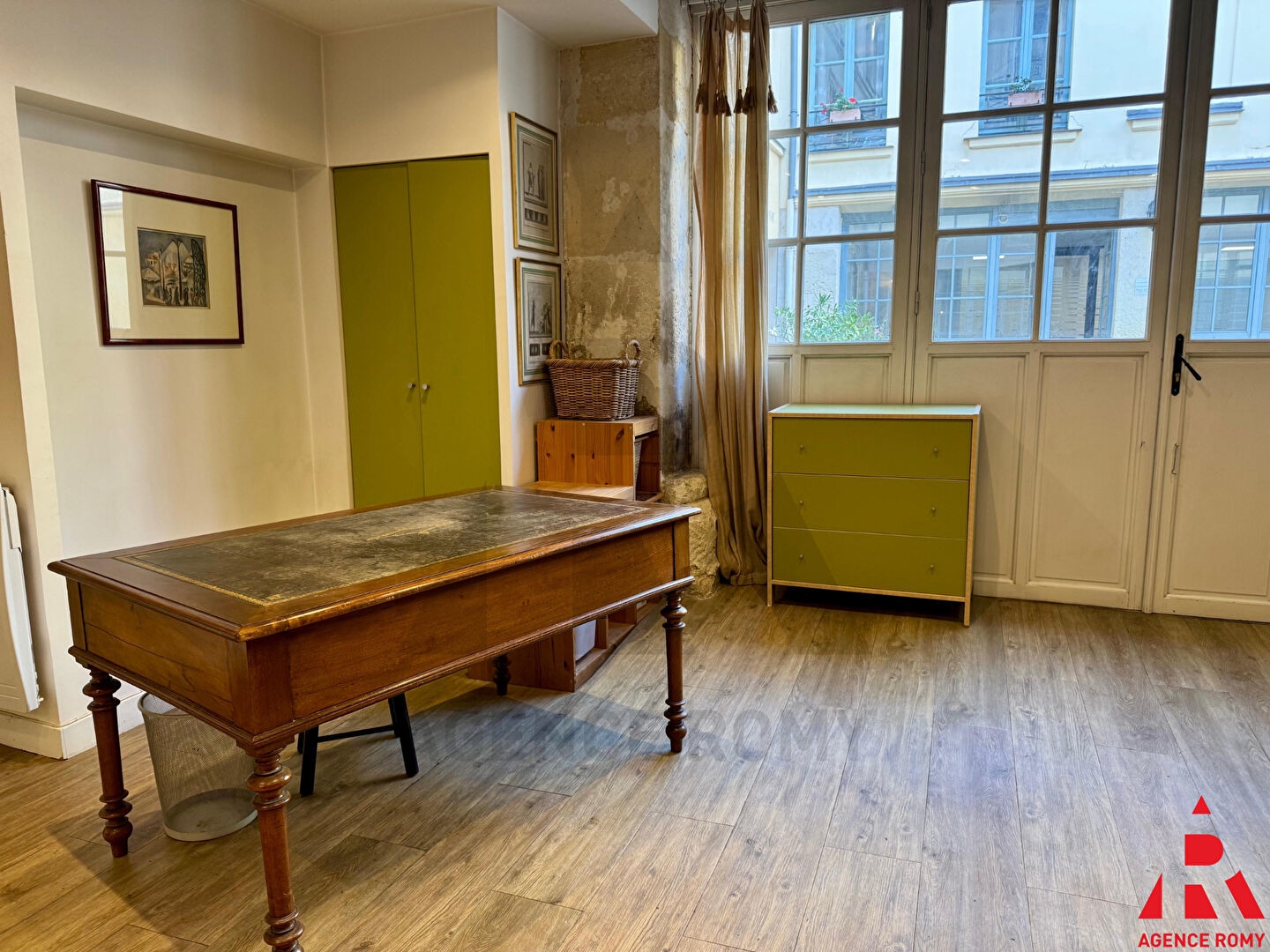 Appartement à vendre - 2 pièces - 50m2 - Versailles (78000)