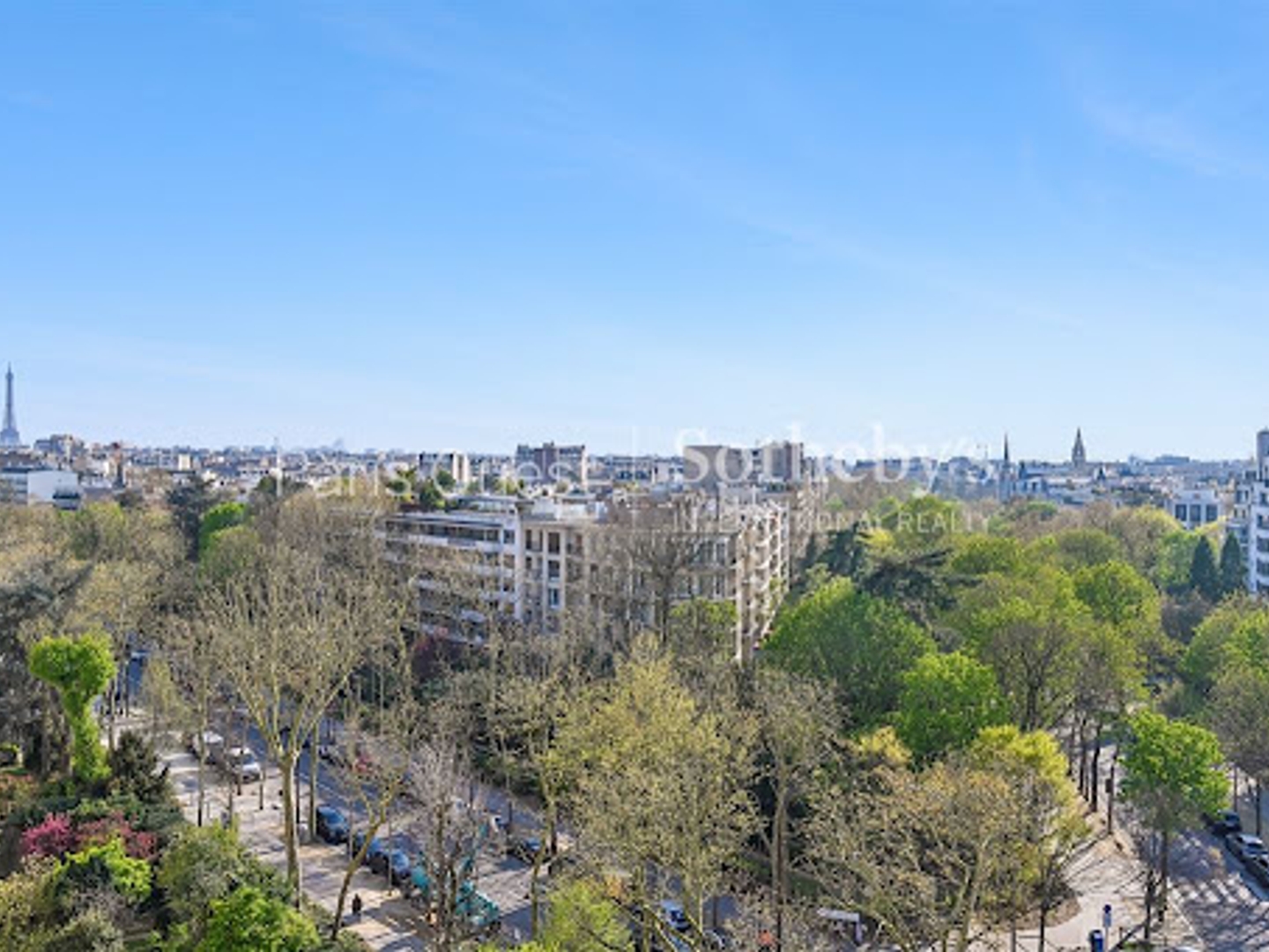 Appartement 6 pièces 316 m²
