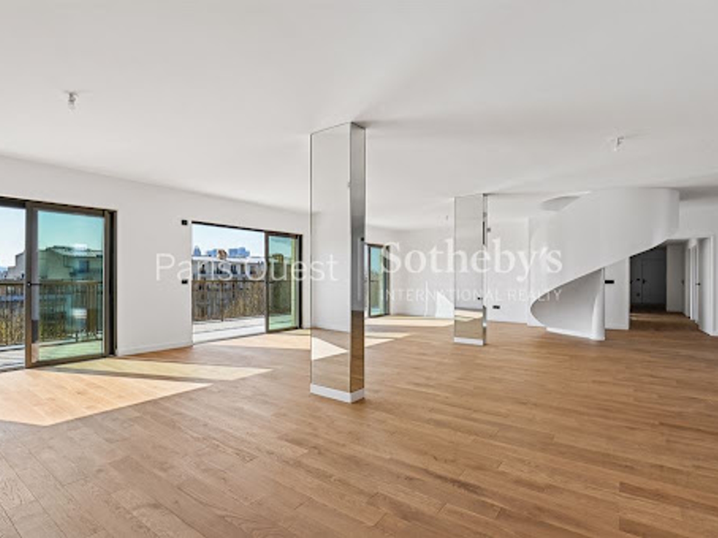 Appartement à vendre - 6 pièces - 316m2 - Neuilly-Sur-Seine (92200)