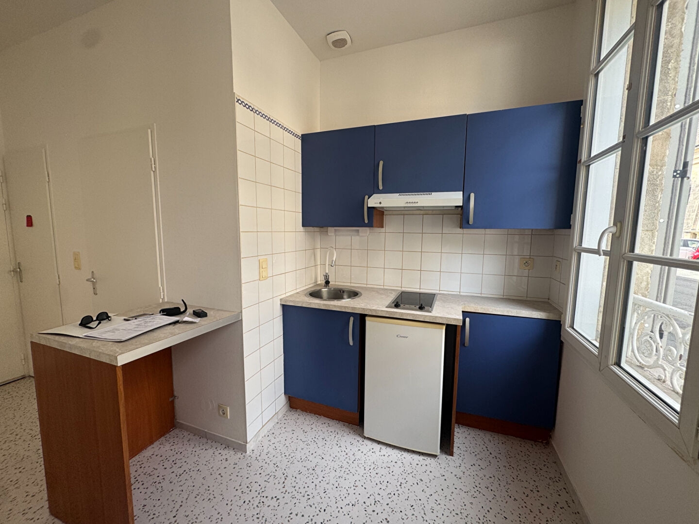 Appartement à vendre - 1 pièce - 18m2 - Rochefort (17300)