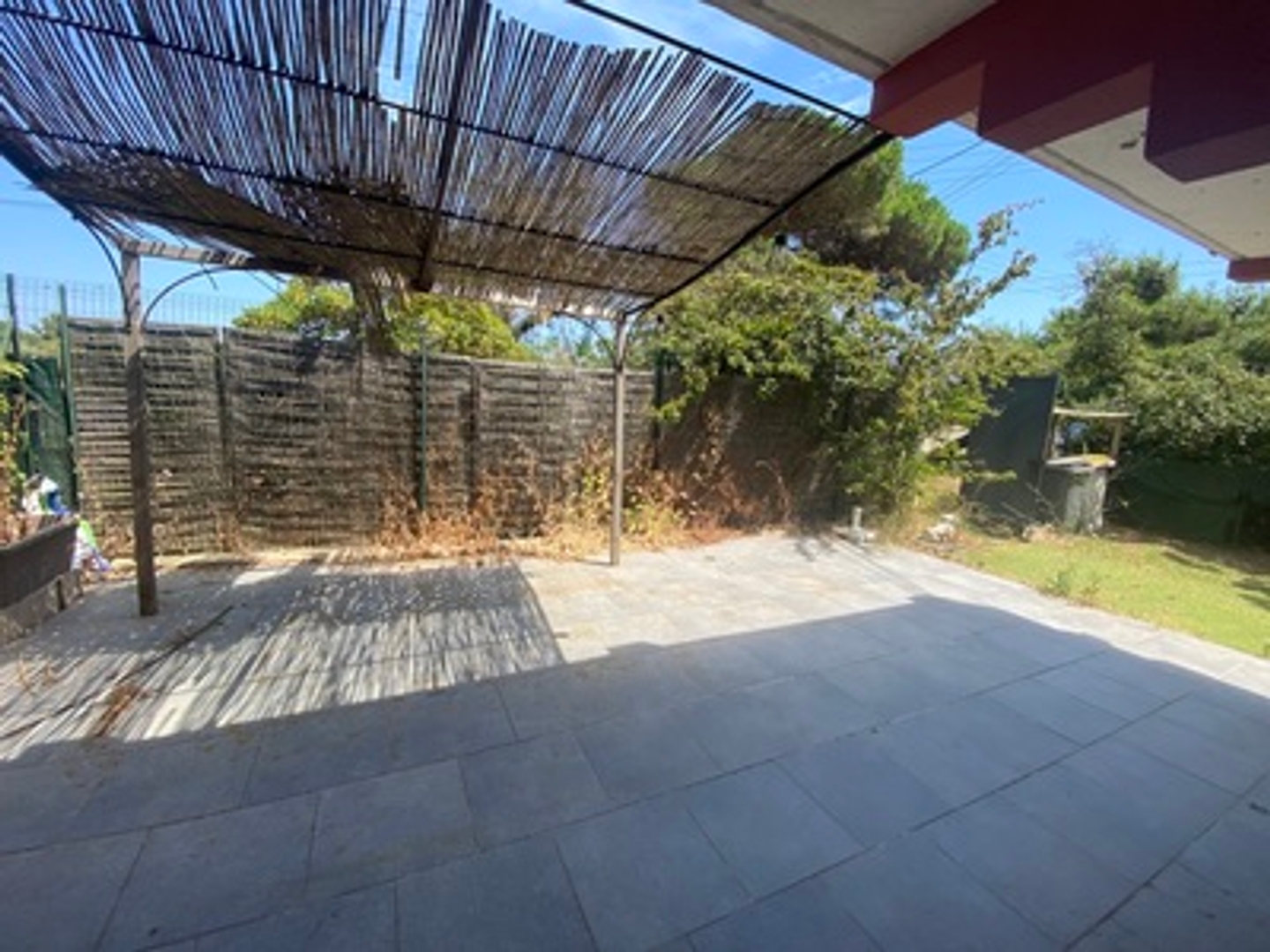Maison à vendre - 6 pièces - 130m2 - Hyères (83400)