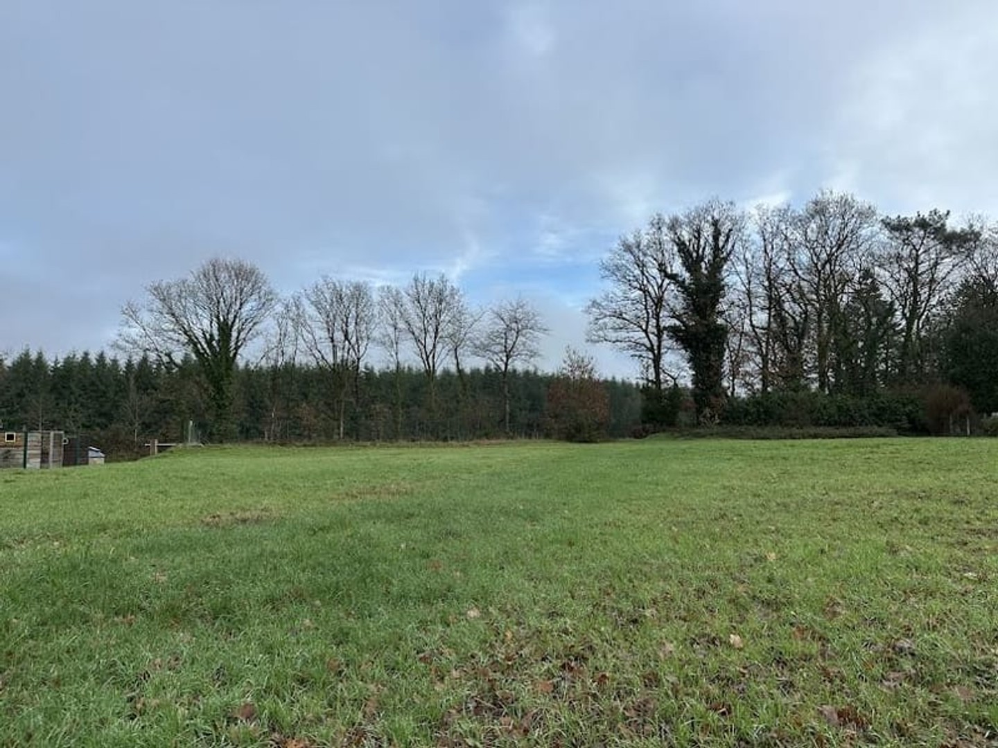 Terrain 1104 m²