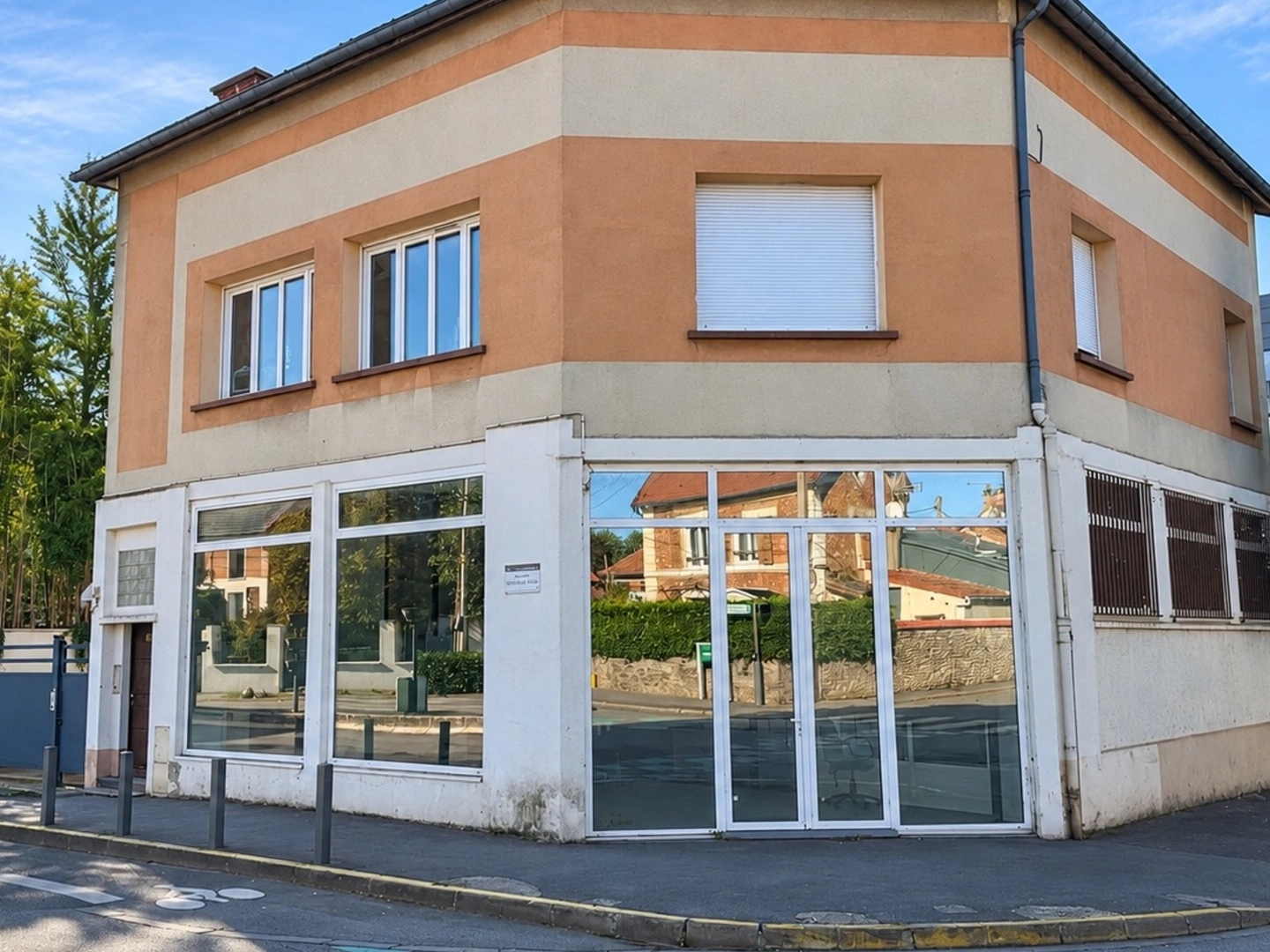 Magasin à vendre - 8 pièces - Longjumeau (91160)