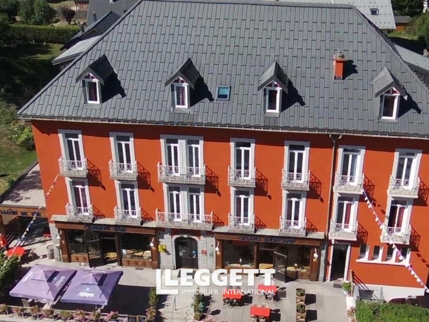 boutique 32 pièce(s), LE BOURG-D'OISANS
