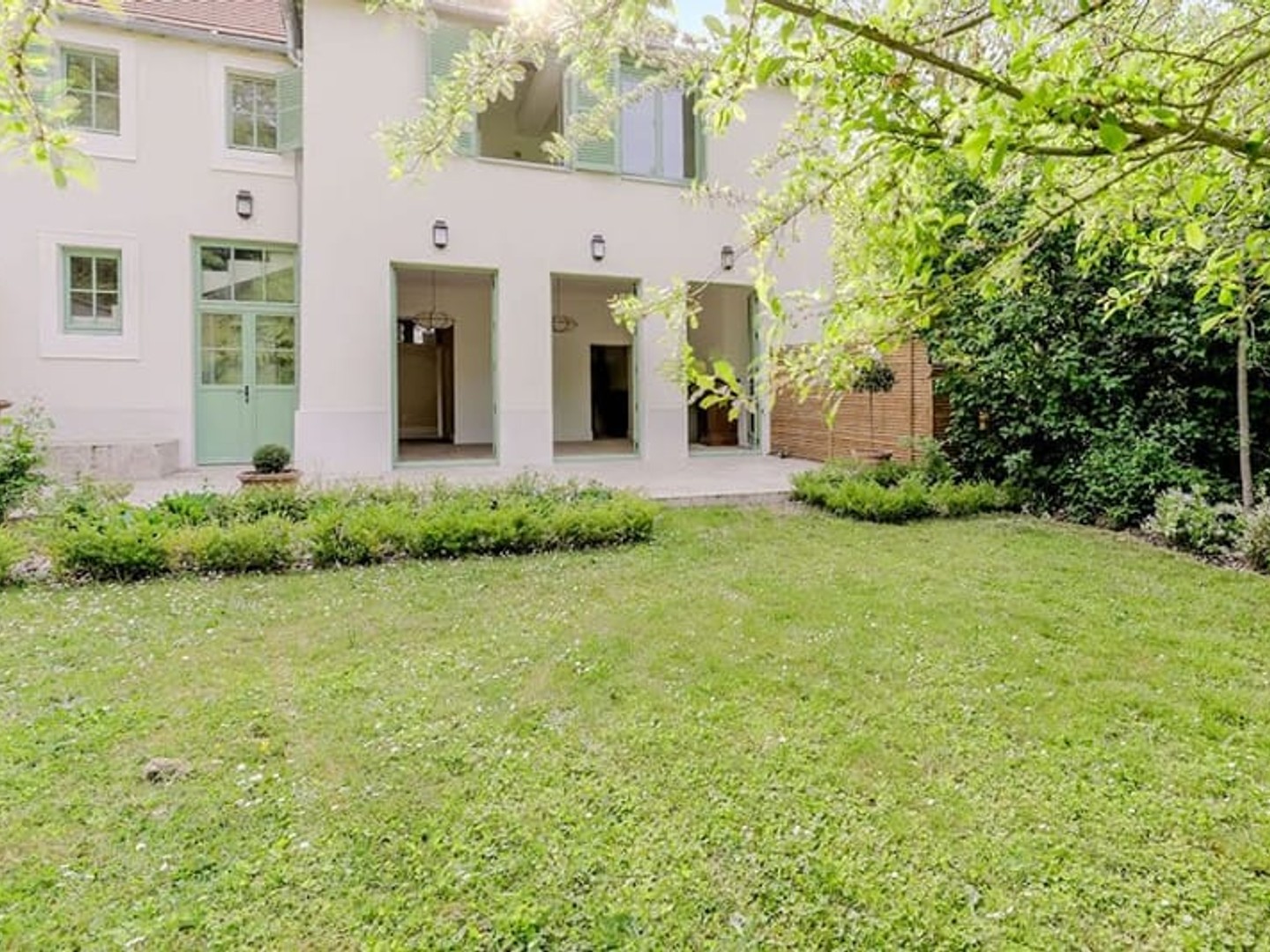Maison 8 pièces 215 m²
