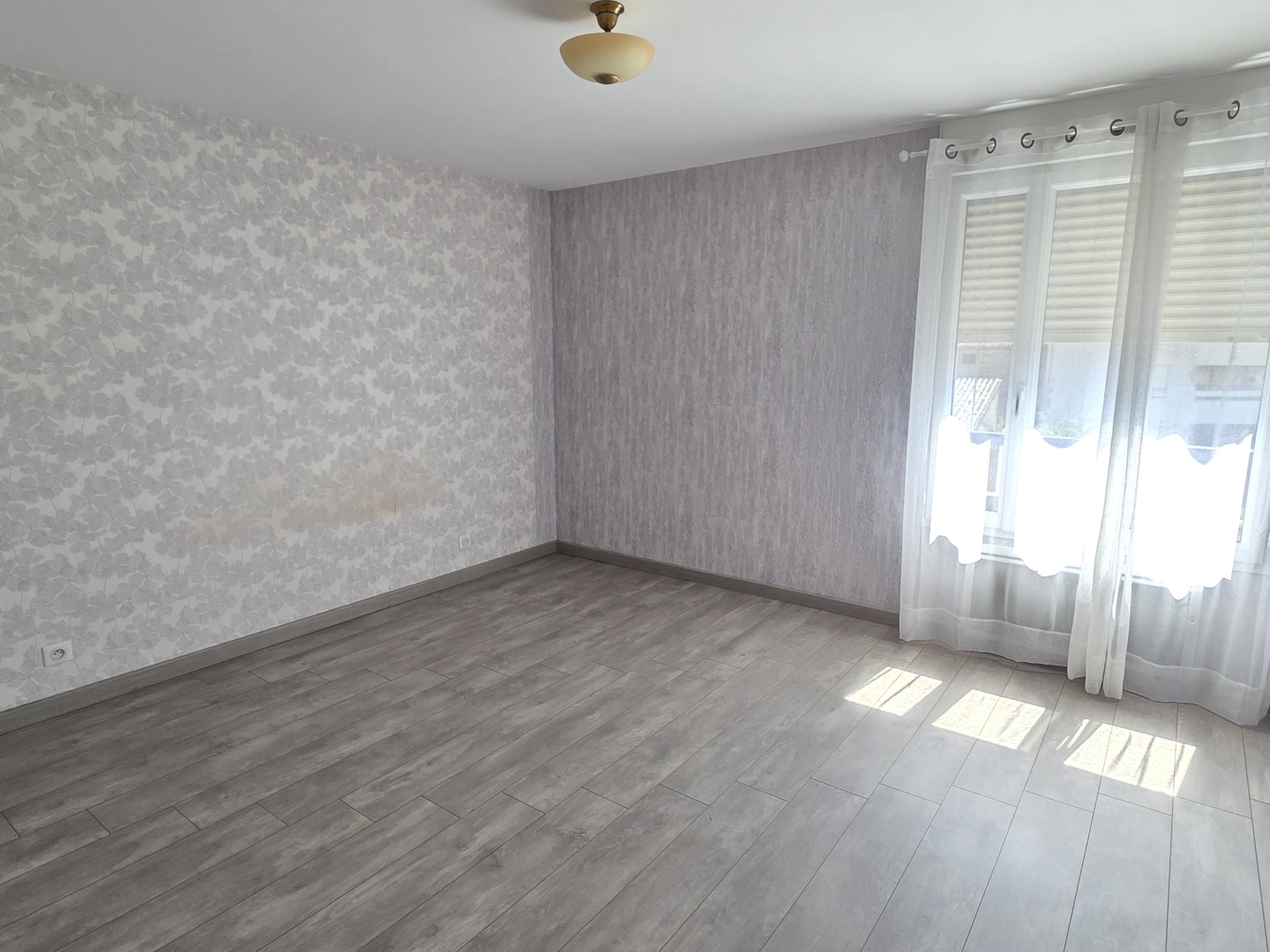 Appartement à vendre - 4 pièces - 95m2 - Mauriac (15200)