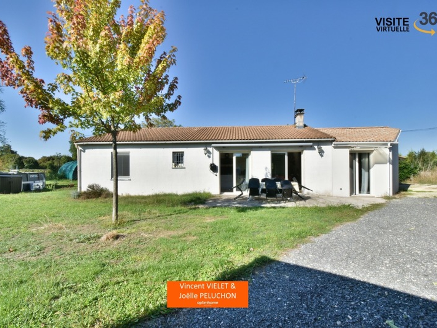 À vendre Au calme, maison familiale traditionnelle 4 chambres + bureau sur terrain de 1 550 m² piscinable