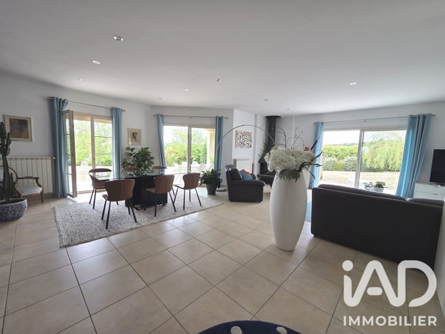 Maison à vendre - 6 pièces - 205m2 - Monestier (24240)