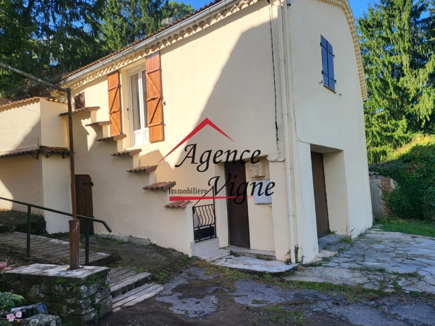 Maison de village rénovée avec jardin