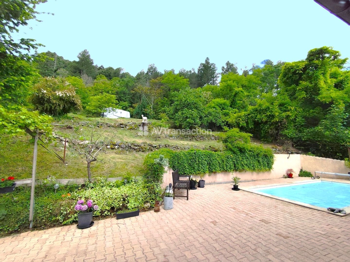 Maison à vendre - 4 pièces - 86m2 - Jaujac (07380)