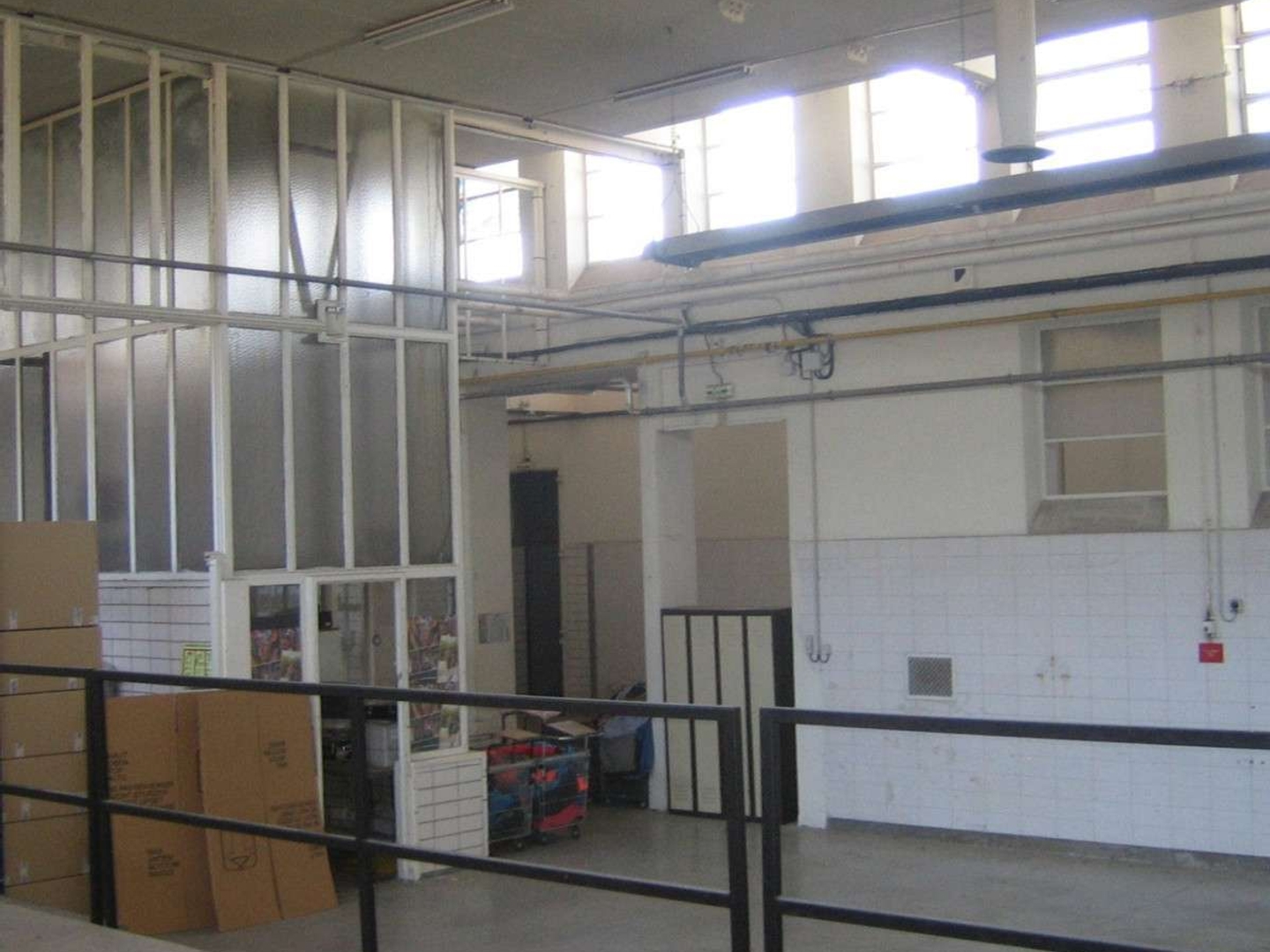 Local d'activités 273m² à louer au Creusot