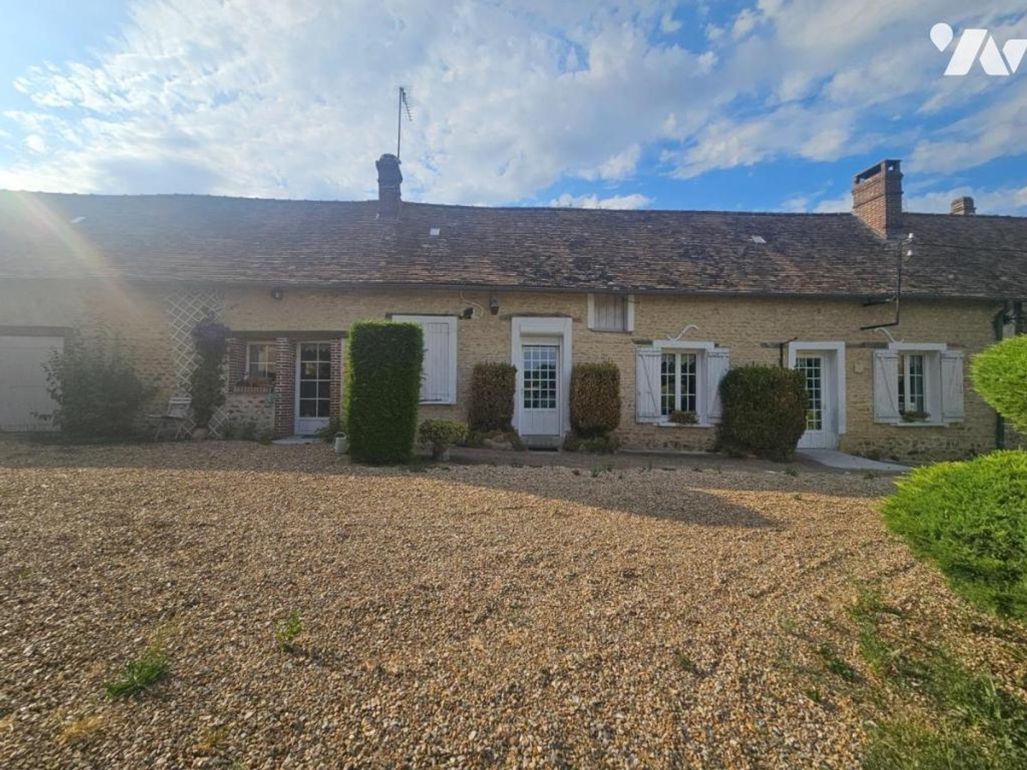 Maison à vendre - 4 pièces - 113m2 - Fontaine-Sous-Jouy (27120)