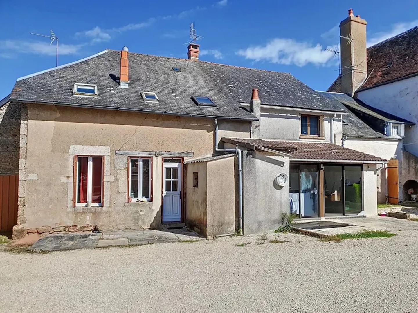 Maison à vendre - 212m2 - La Roche-En-Brenil (21530)