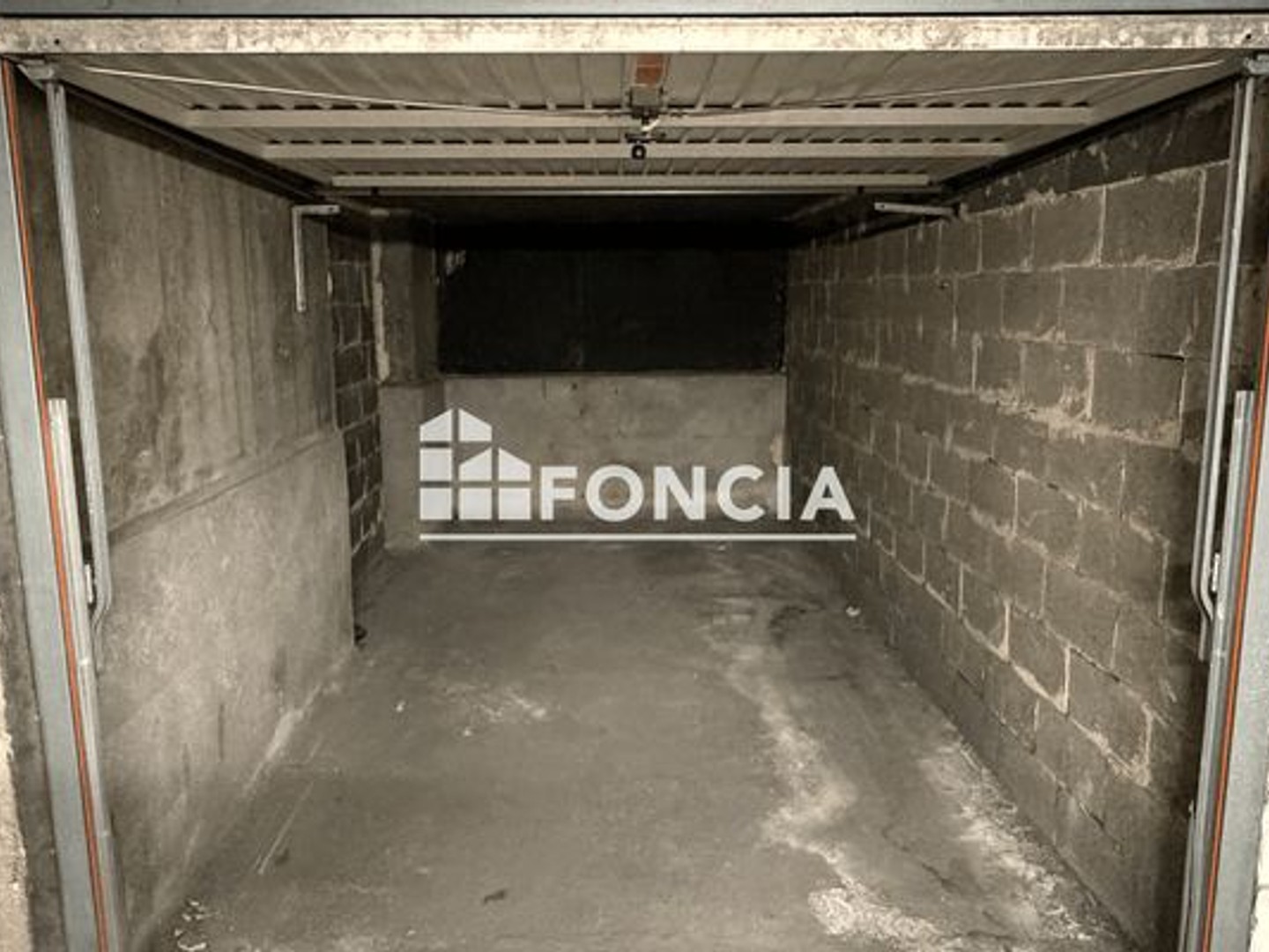 Parking/Garage/Box 12 m²
