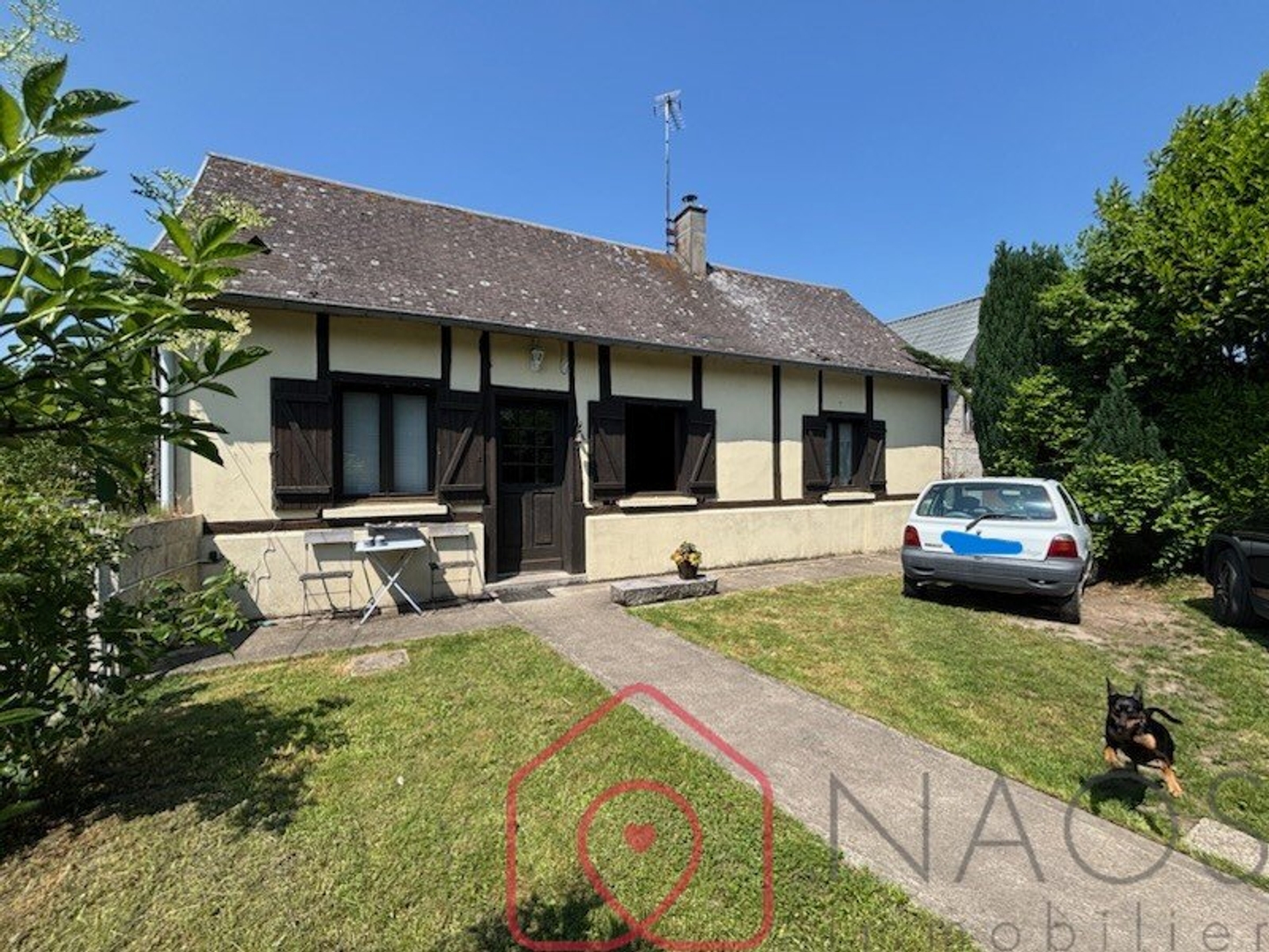 Maison individuelle  3 chambres  Jardin clos  433 m² de terrain Proche Blangy sur Bresle et 25 mns de la mer