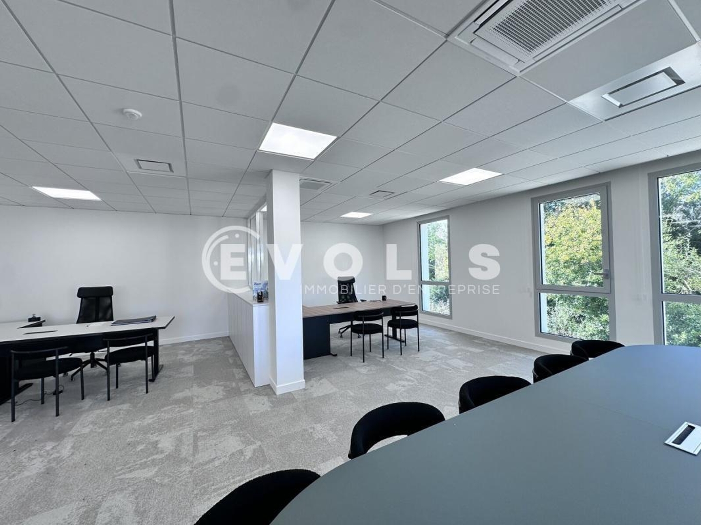 Vente Commerce Serris 77700
