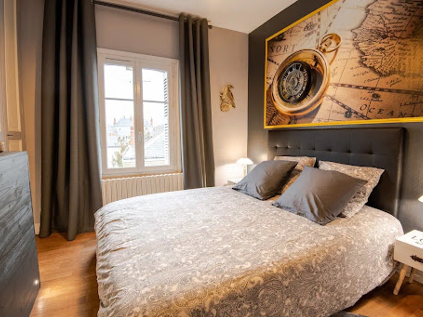 Immeuble à vendre - 150m2 - Tours (37000)