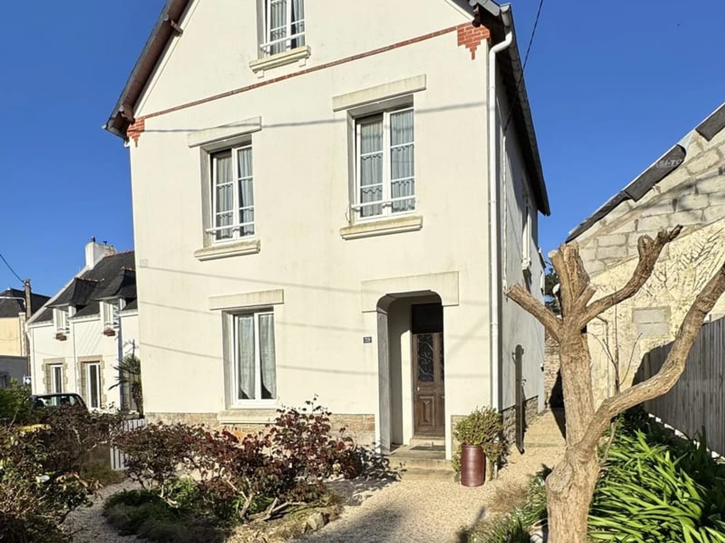 Charmante maison de pays - 125 m² - Studio indépendant.