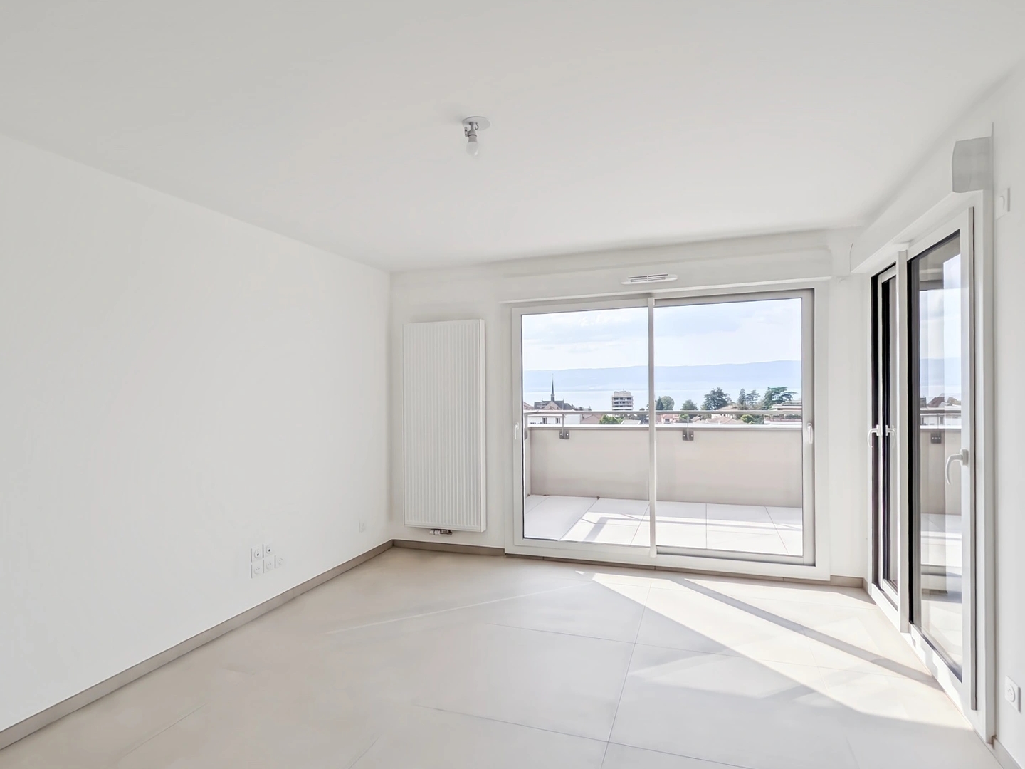 Appartement à vendre - 3 pièces - 76m2 - Thonon-Les-Bains (74200)