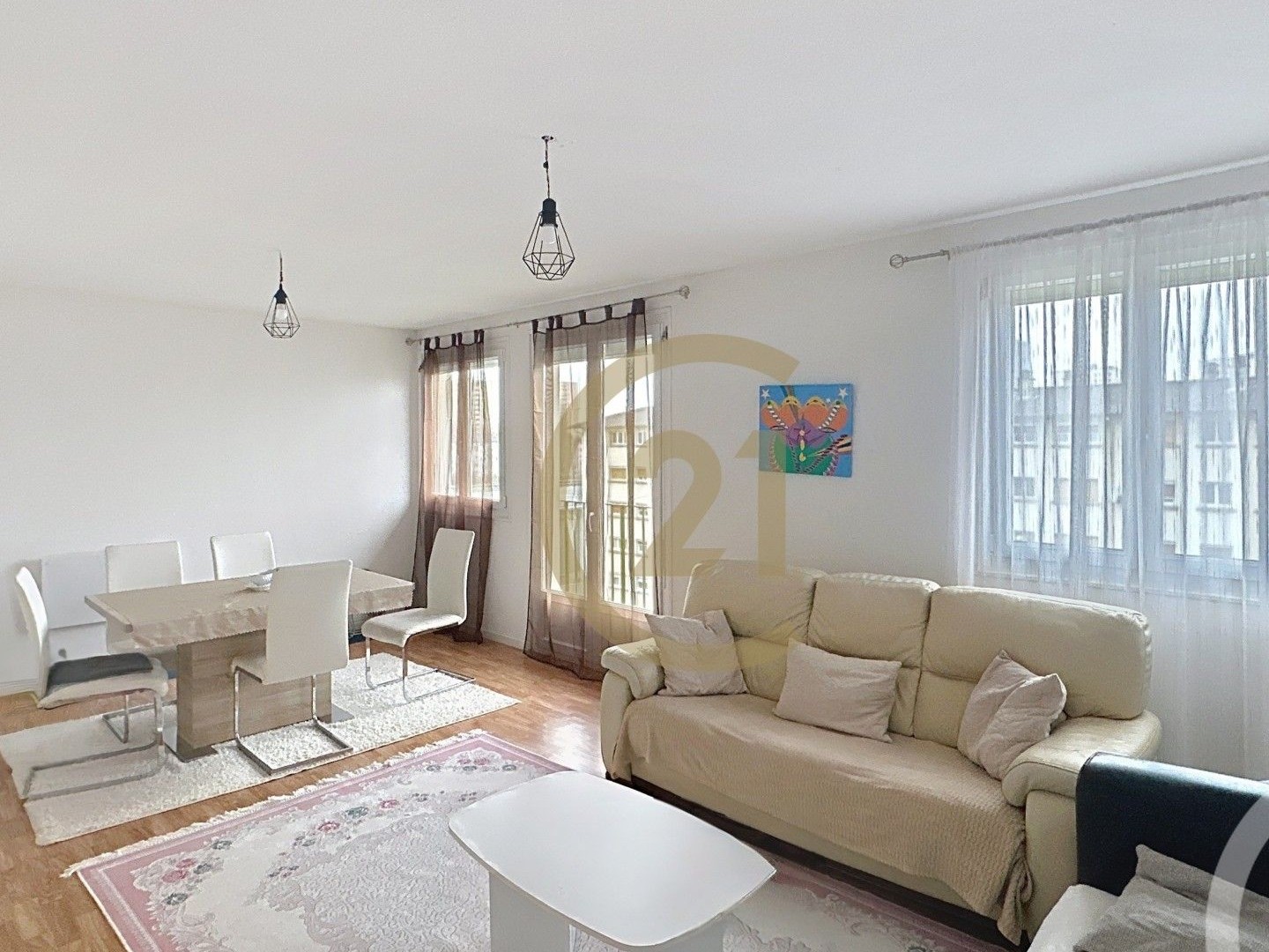 Appartement 6 pièces 64 m²