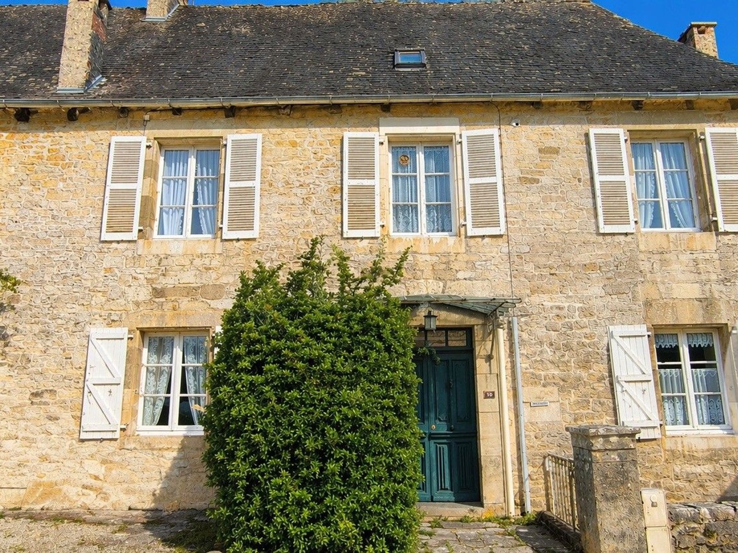 Maison 3 pièces 166 m²