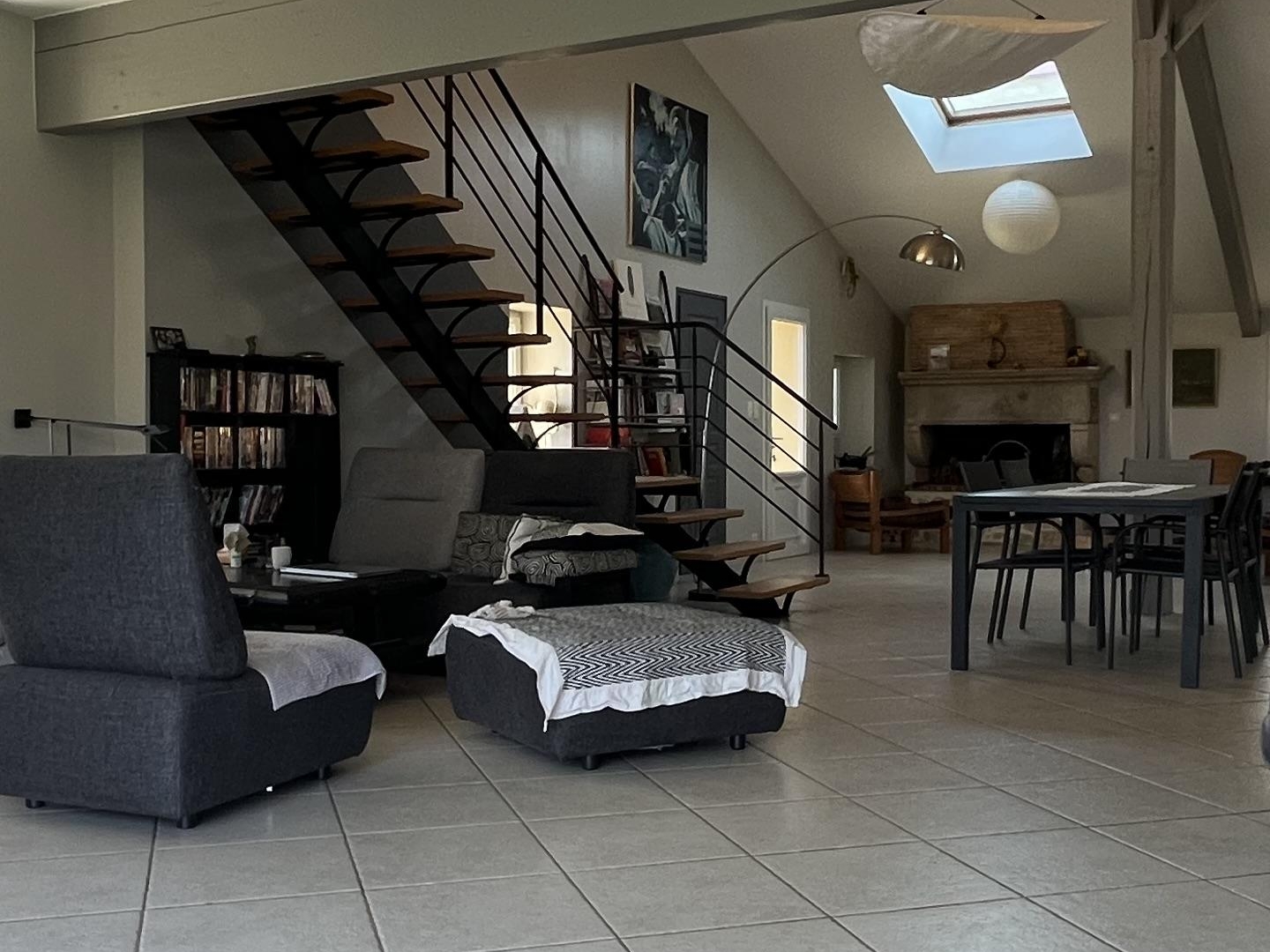 Maison à vendre - 5 pièces - 259m2 - Sigalens (33690)