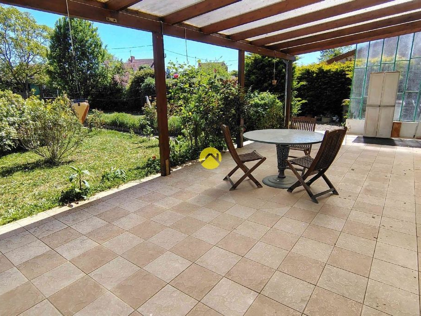 Maison à vendre - 6 pièces - 128m2 - Sancoins (18600)