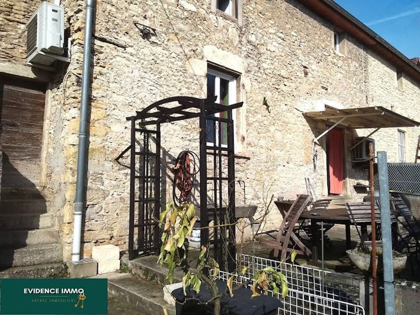 Maison 13 pièces 362 m²