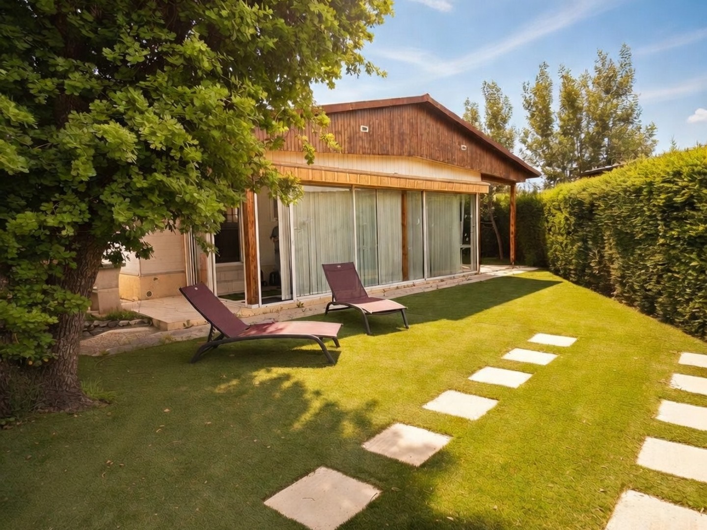 Maison à vendre - 4 pièces - 51m2 - Roquebrune-Sur-Ar... (83520)