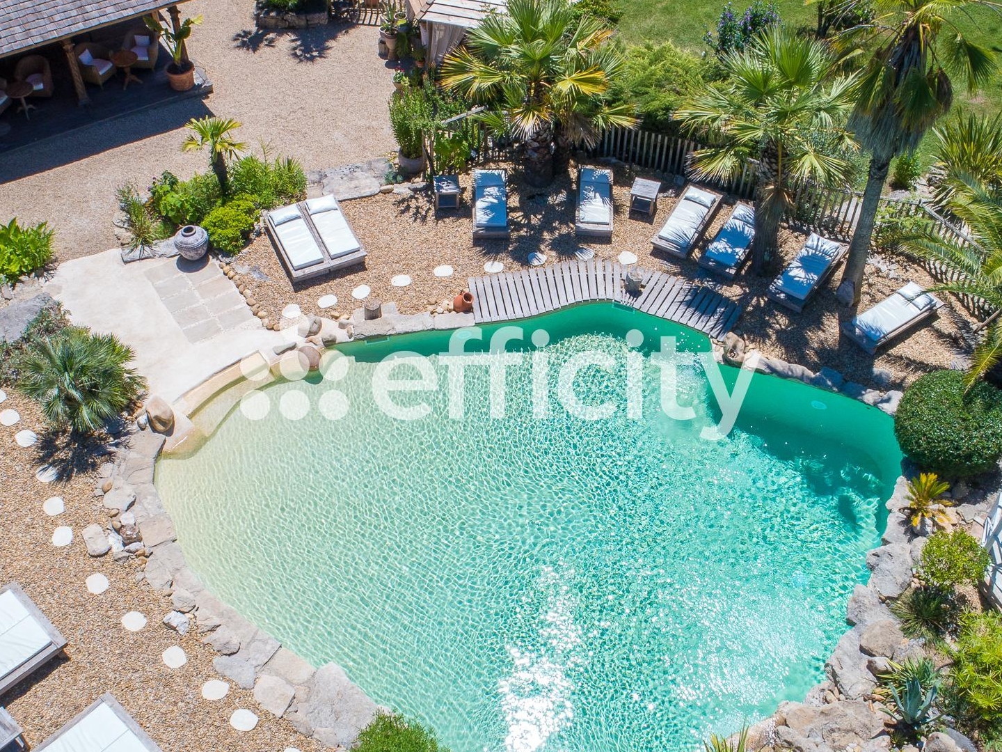Local commercial 186 m²