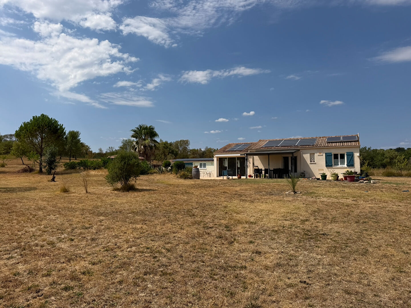 VILLEGAILHENC ? Maison de plain-pied avec piscine sur 3,65 hectares de terrain clos et arboré