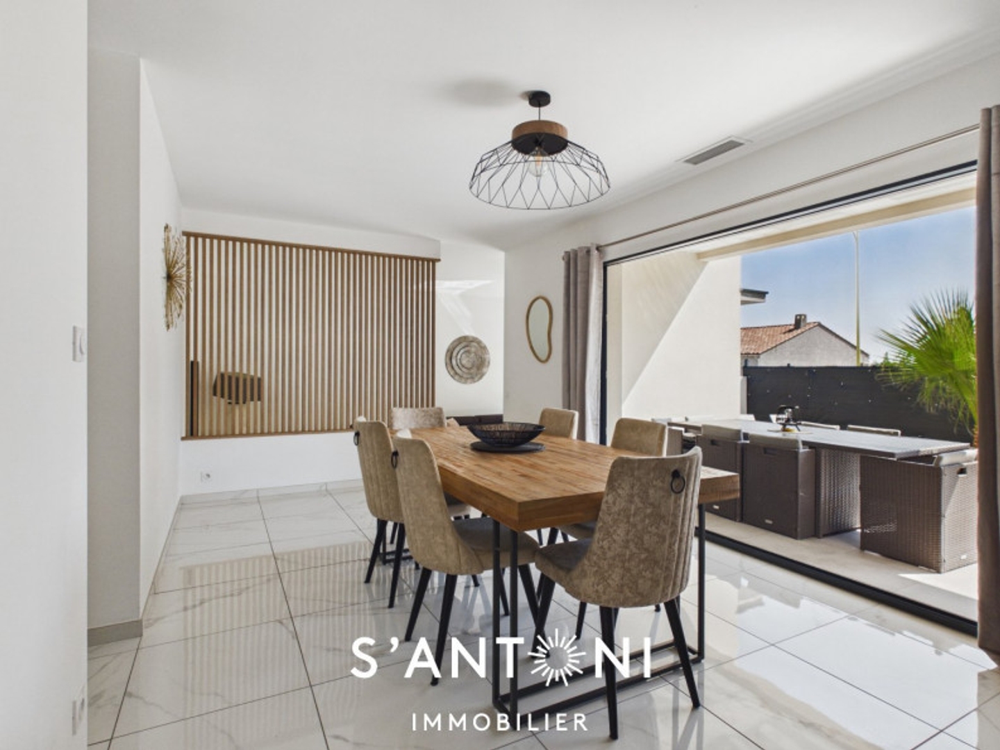 Maison à vendre - 4 pièces - 130m2 - Thézan-Lès-Béziers (34490)