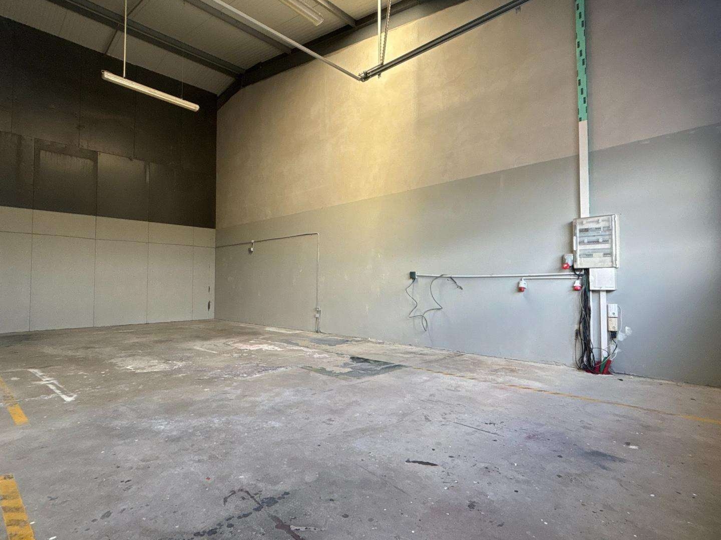 INVESTISSEMENT LOCATIF - Ensemble de 2 locaux c