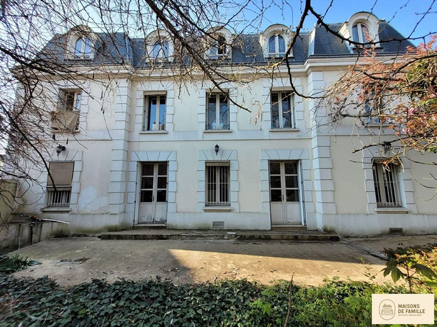 Maison de luxe 1285 m²