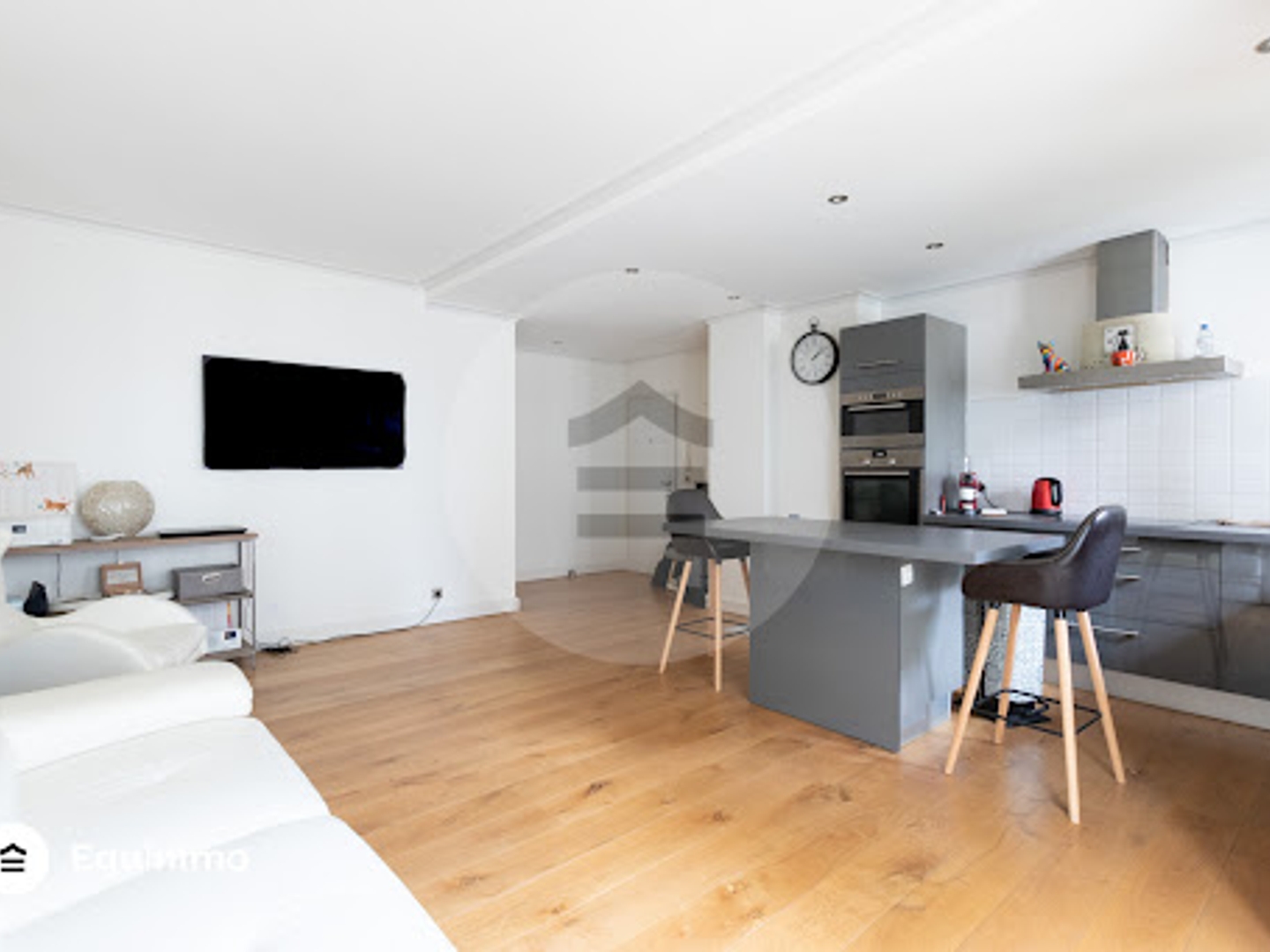 Appartement à vendre - 2 pièces - 61m2 - Neuilly-Sur-Seine (92200)
