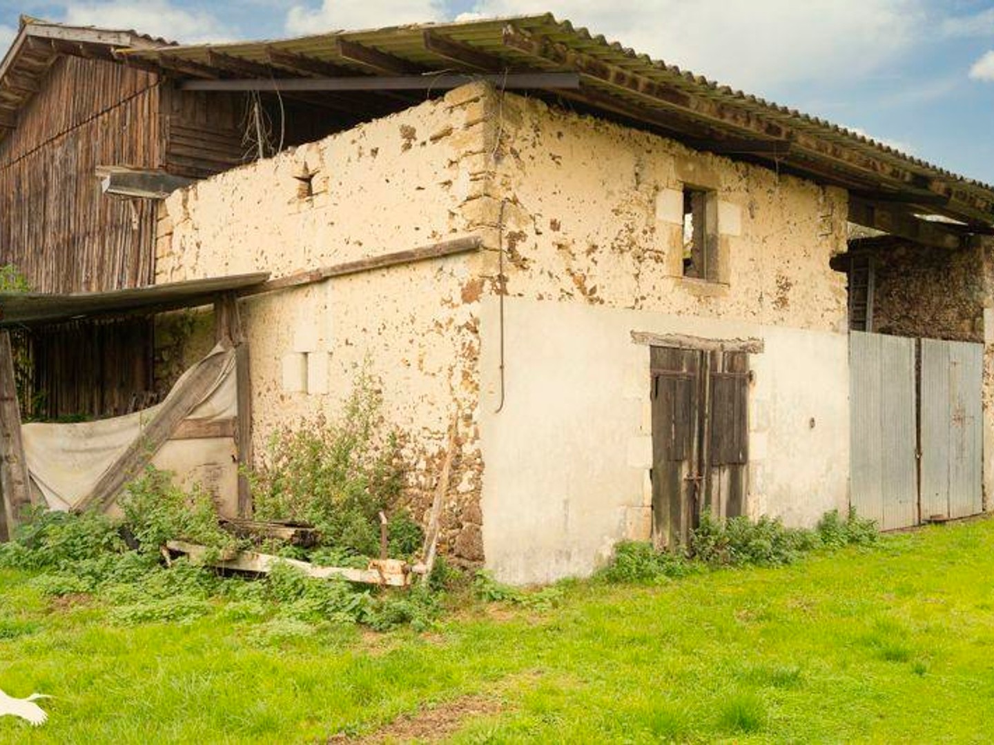 Grange de 5 pièces principales