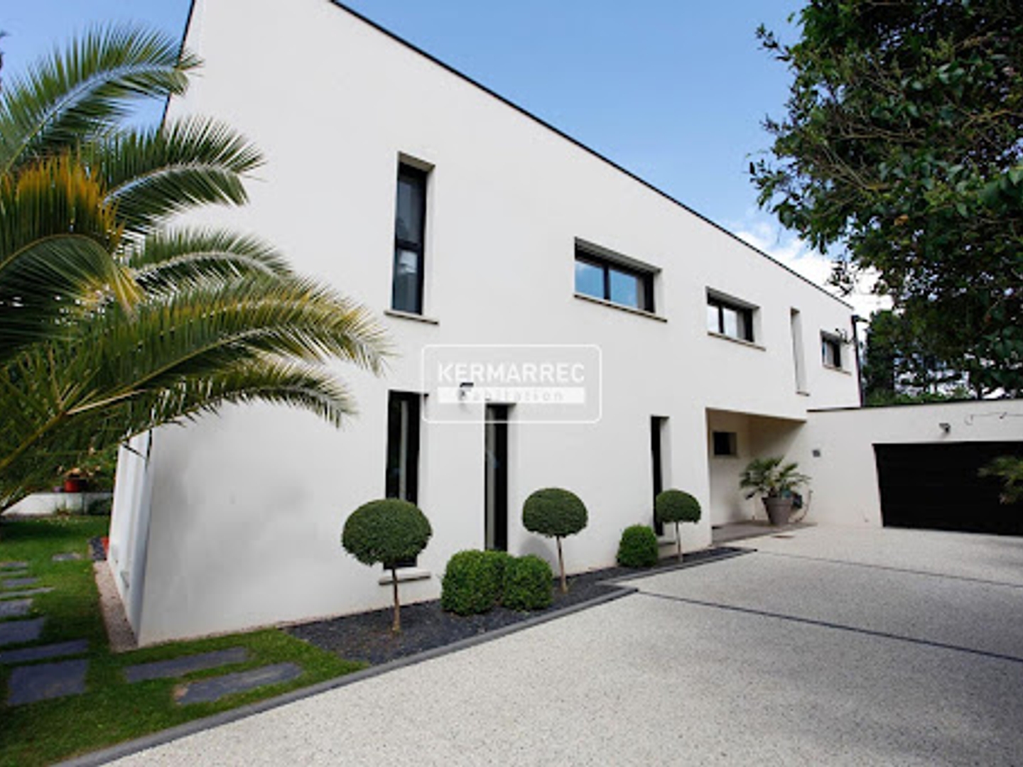 Maison 7 pièces 230 m²