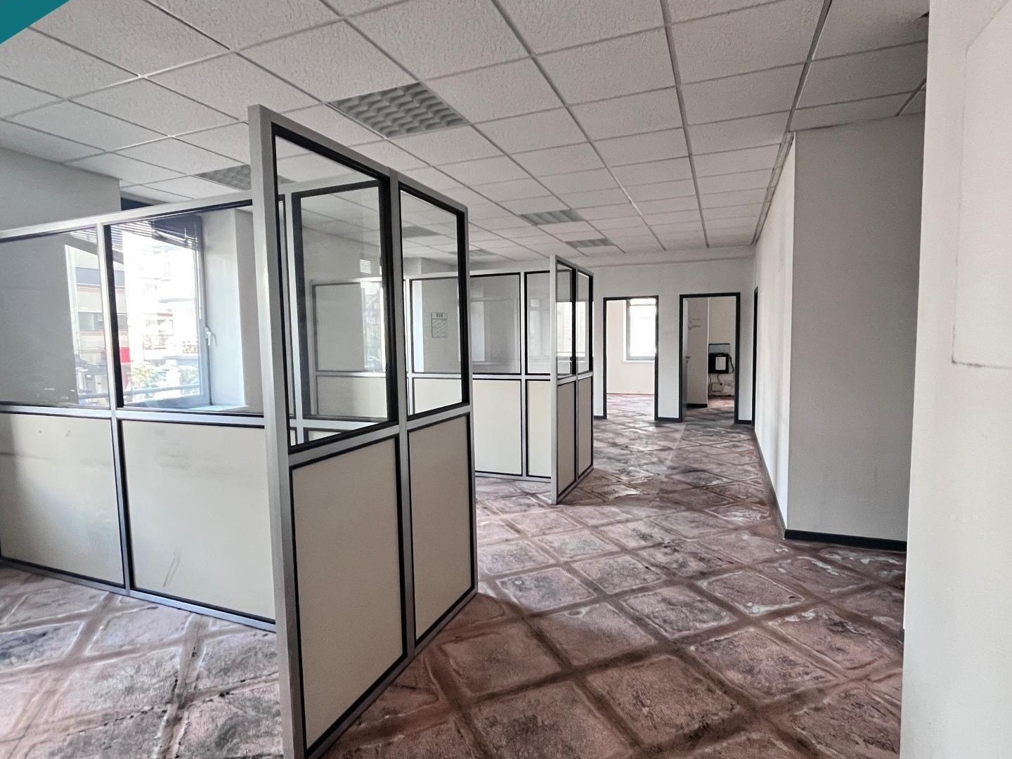 Locaux à vendre - 3 pièces - 142m2 - Forbach (57600)