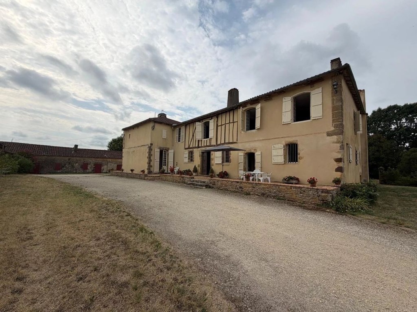 Maison de luxe 12 pièces 217 m²