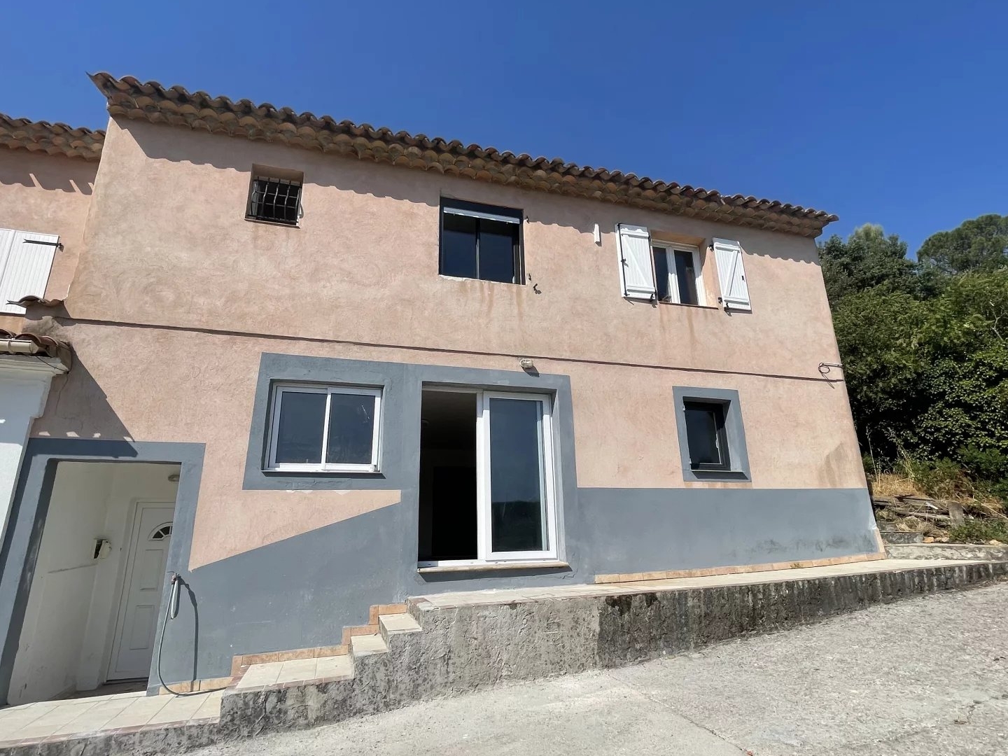Appartement à vendre - 4 pièces - 91m2 - Le Luc (83340)