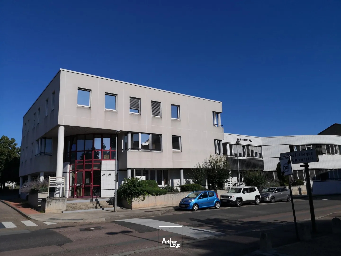 À VENDRE : Investissement dans un plateau de bureaux situés en centre-ville de Roanne