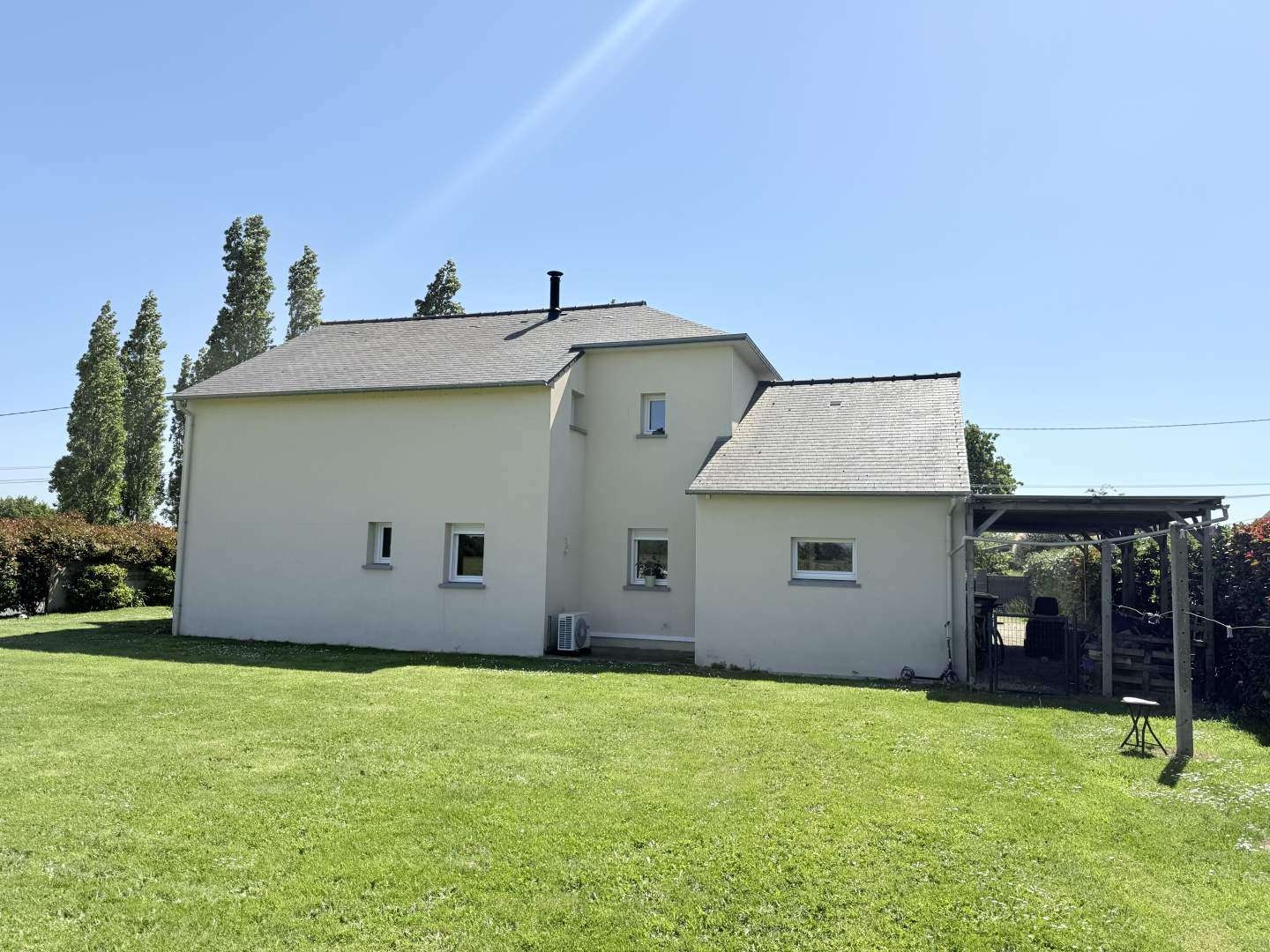 Maison à vendre - 7 pièces - 169m2 - Hénansal (22400)