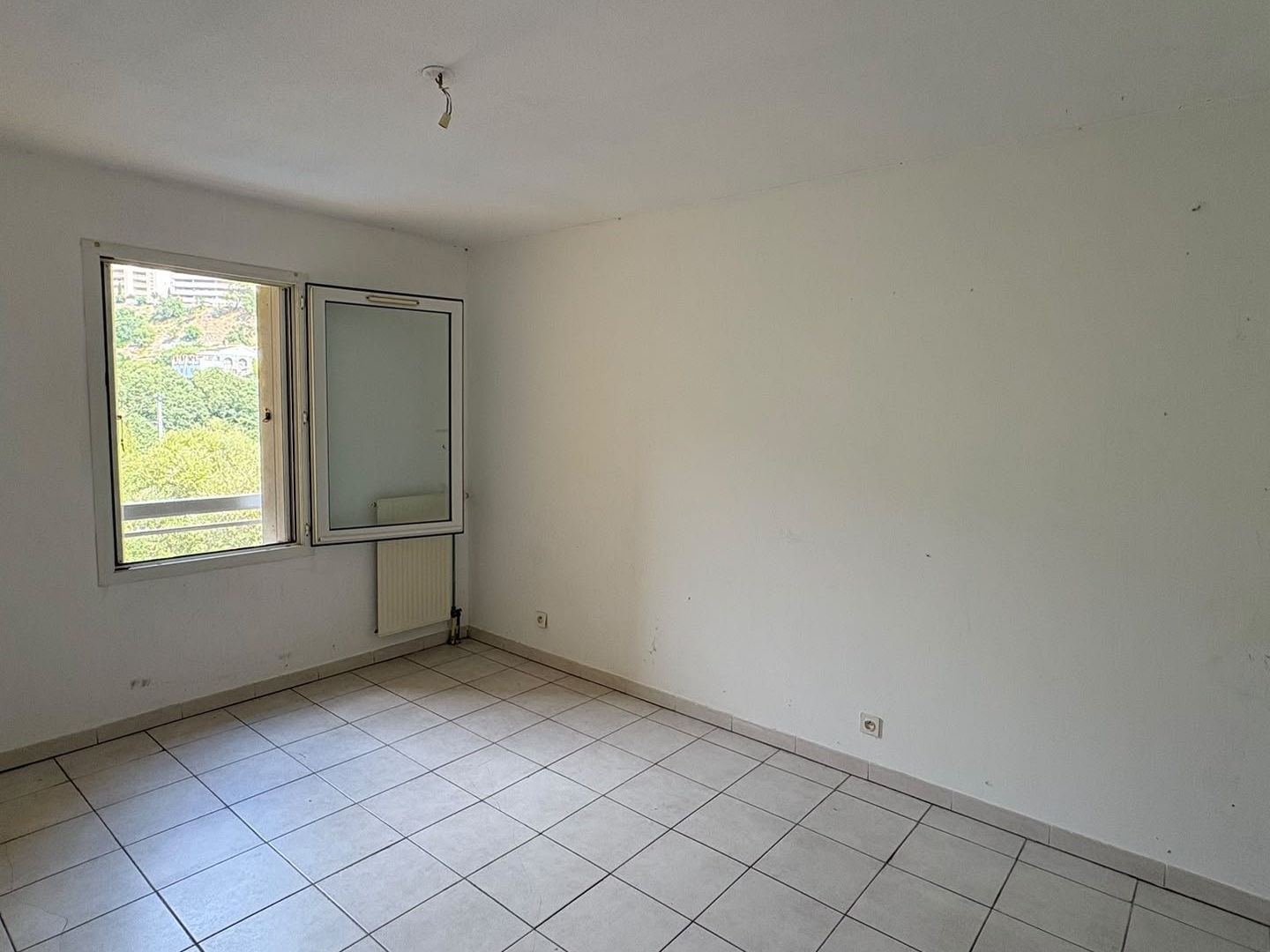 Appartement à vendre - 4 pièces - 76m2 - Bastia (20200)