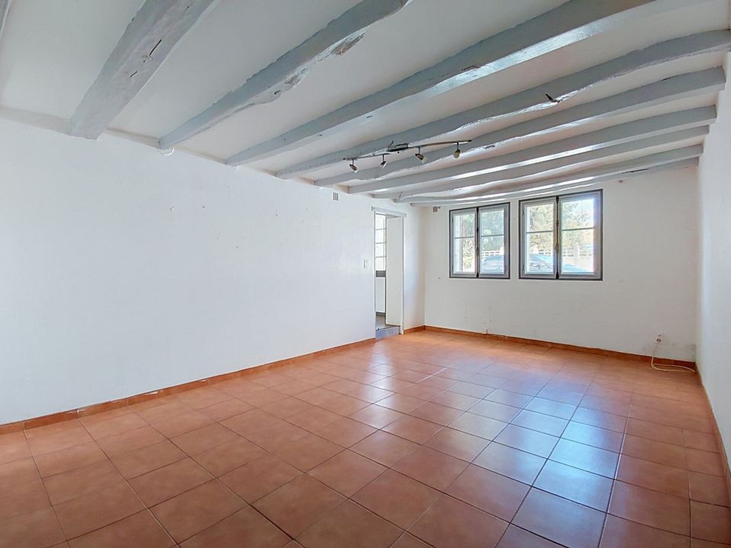 Maison à vendre - 2 pièces - 60m2 - Neuillé (49680)