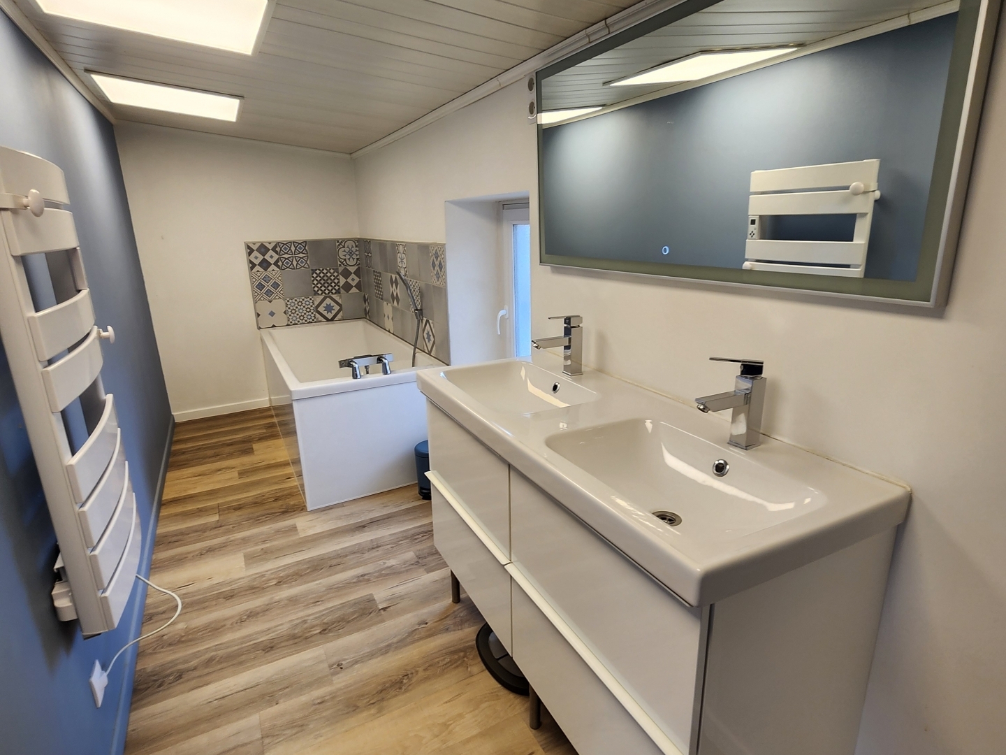 Maison à vendre - 7 pièces - 170m2 - Queyrac (33340)