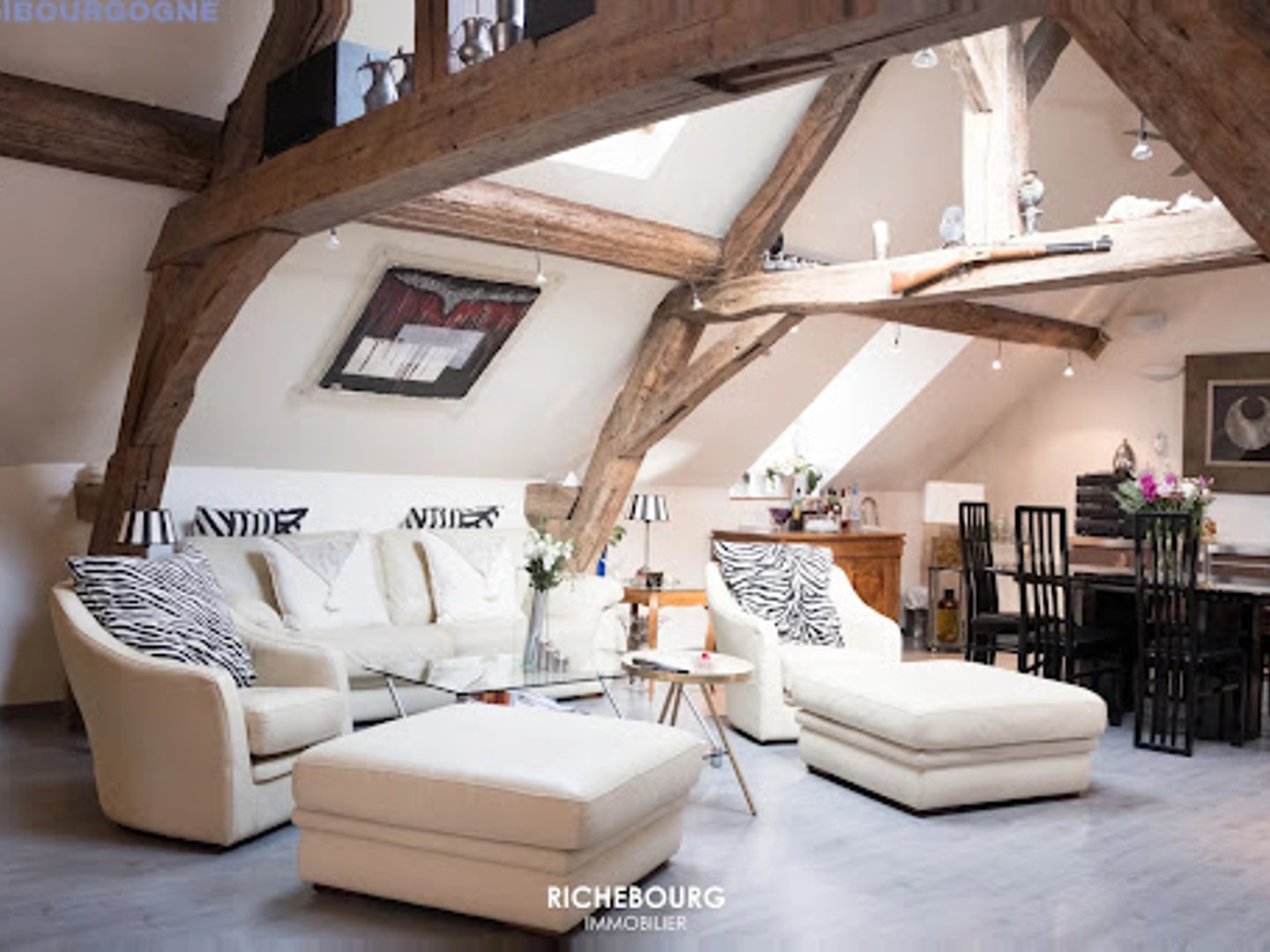 Appartement 7 pièces 115 m²