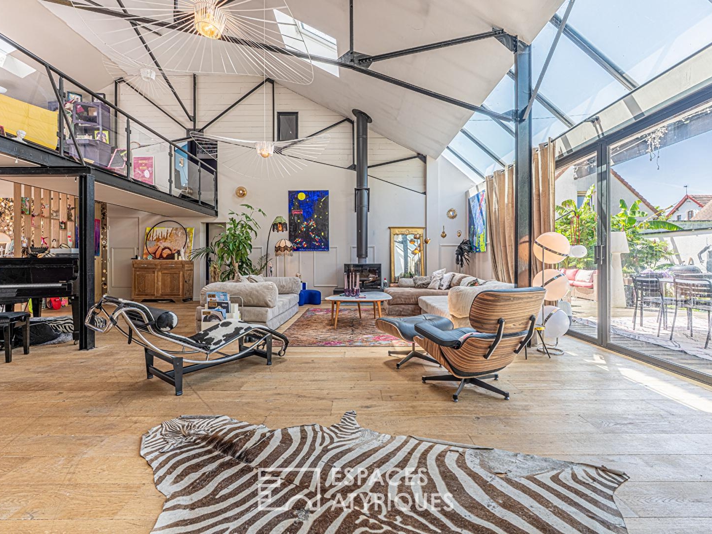 Loft contemporain à l'âme d'artiste