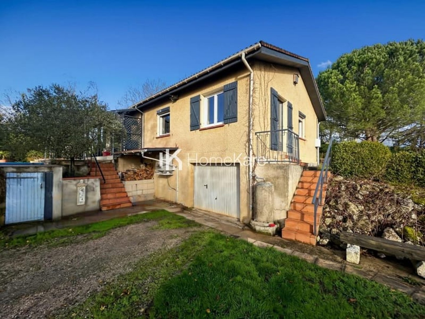 CHARMANTE MAISON AU CADRE VERDOYANT