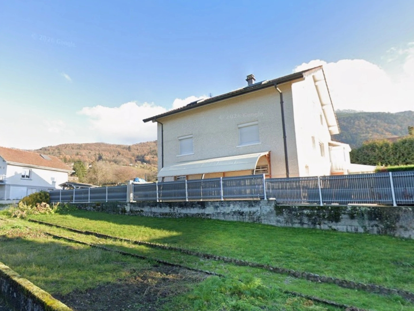 Terrain 285 m²